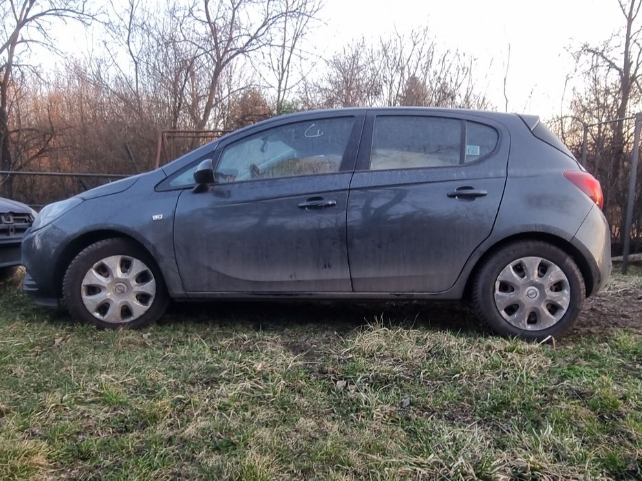 Opel corsa e 1.4 90 koni 60 tys. Lakier   z10d  na części.