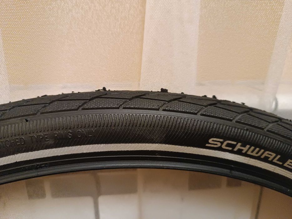 Opona rowerowa Schwalbe Maraton Plus 47-622, 28x1,75 (3 szt.)