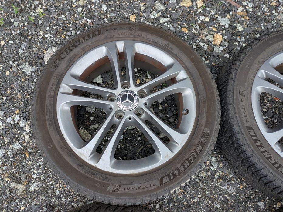 Koła aluminiowe Mercedes A B CLA 17 cali 5x112 ET44