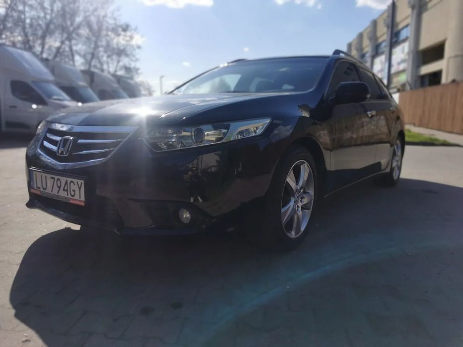 Honda Accord Honda Accord VIII 2011 przebieg 152 722 km benzyna kombi