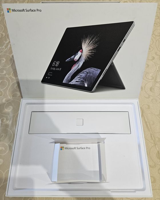 Microsoft Surface Pro + Teclado + Pen