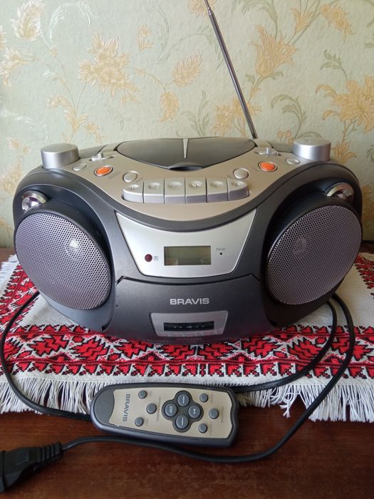 Магнітофон Bravis CD56-MP3
