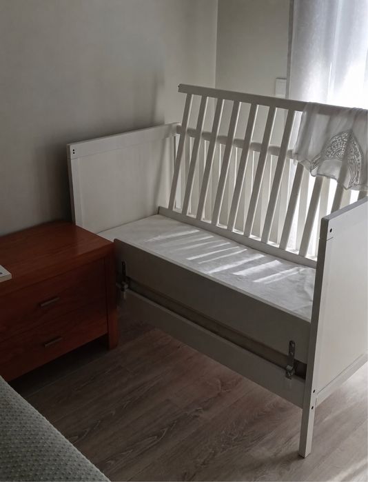 Berço branco IKEA