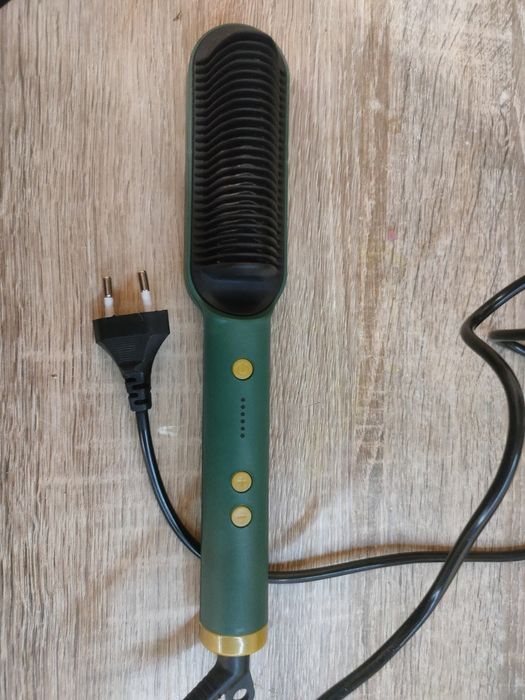 Выравниватель для волос