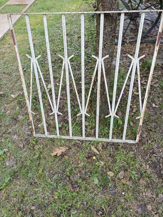 Krata okienna antywłamaniowa 78 cm na 82 cm