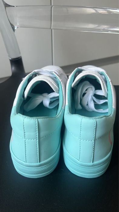 GUESS оригінал кеди