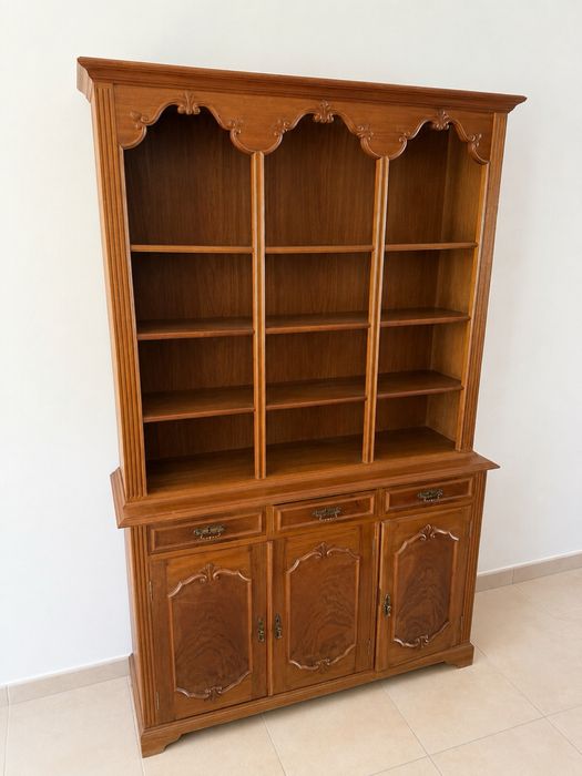 Estante em pinho maciço