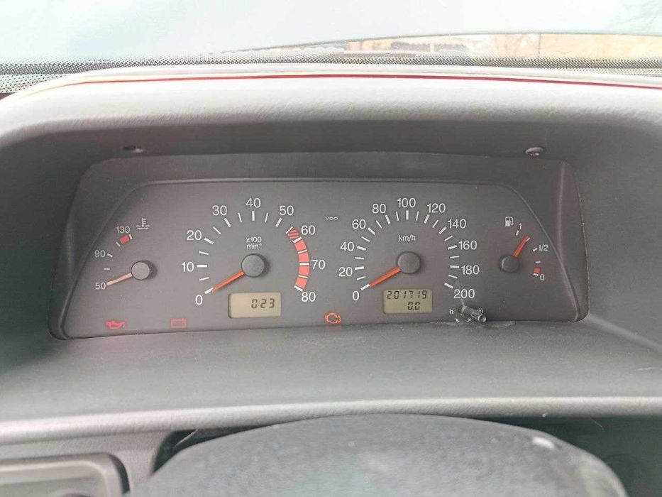 Автомобіль ВАЗ 2115