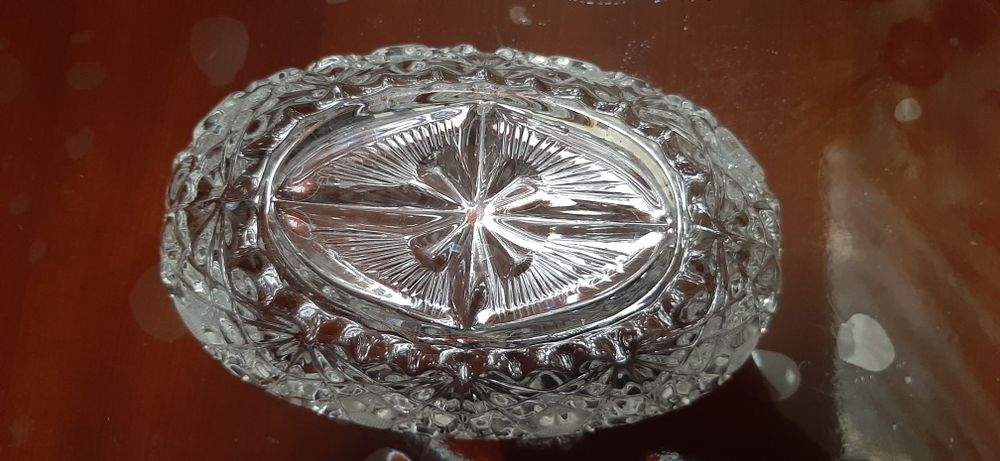 Хрустальная ваза