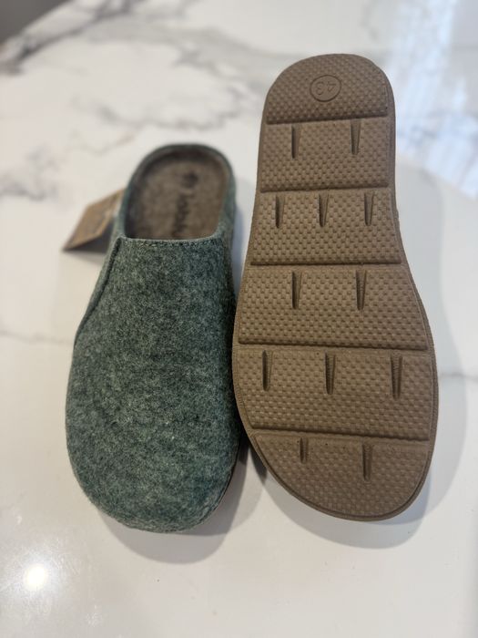 Домашні тапки фірми Інблу з  войлока