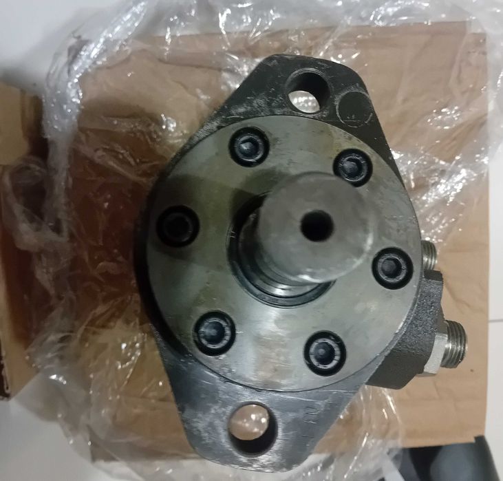 Motor hidráulico semi novo veio 25mm