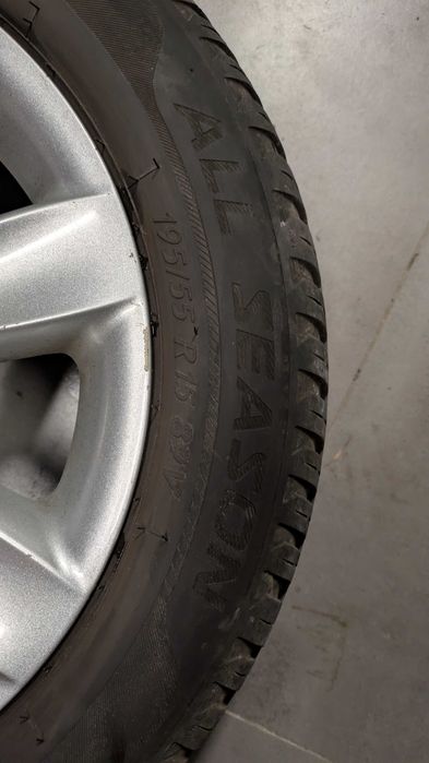 Opony wielosezonowe 195/55 R.15