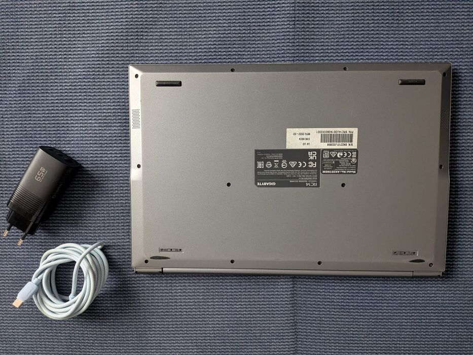 Ultrabook Gigabyte U4 24/256GB