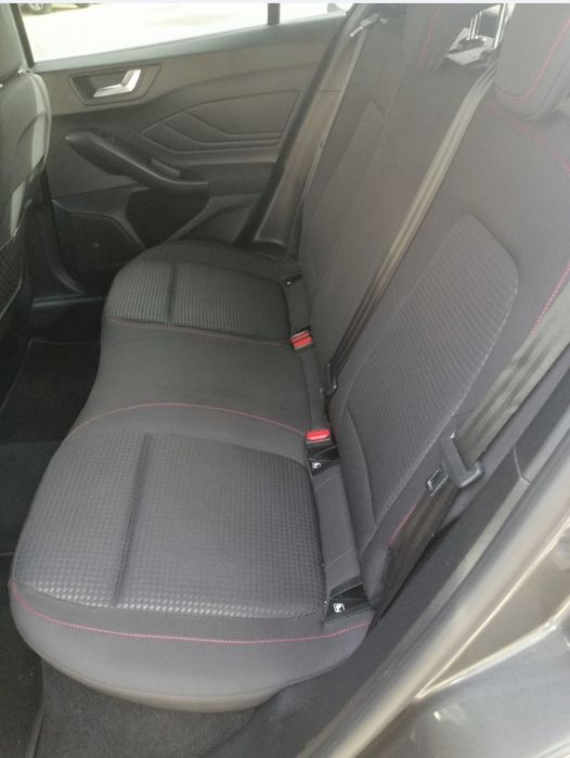 Ford Focus 1.0  St-line      Nacional
