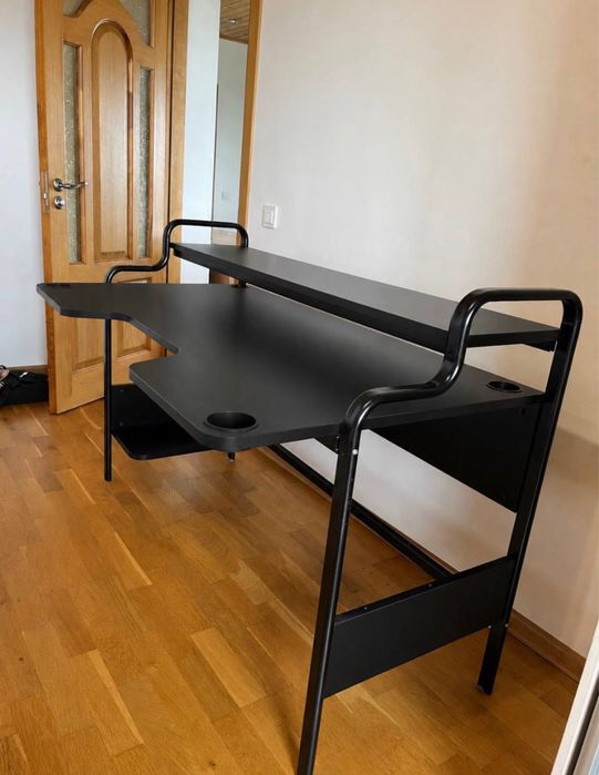 Ігровий стіл Ikea Fredde