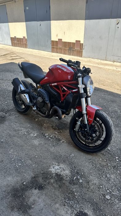 Ducati Monster 821 2018 року
