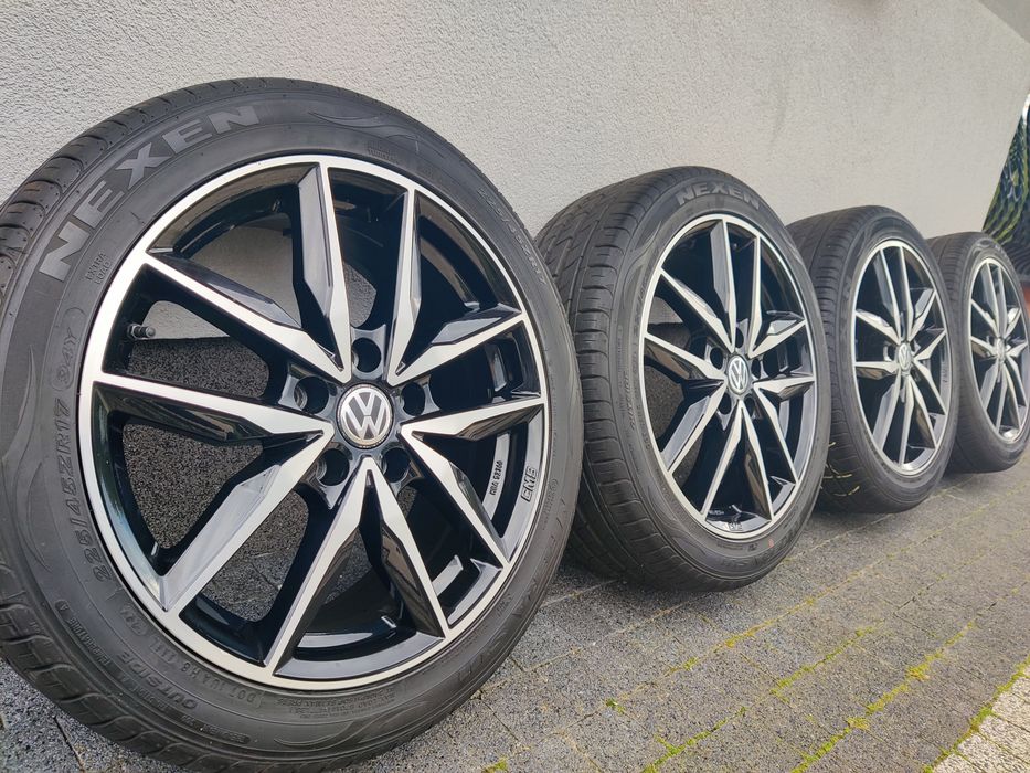 Koła Felgi CMS 17" 5x112 opony letnie 225/45ZR17 VW Golf Passat Skoda Octavia Seat Leon Audi