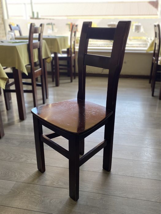 Conjunto de 50 cadeiras