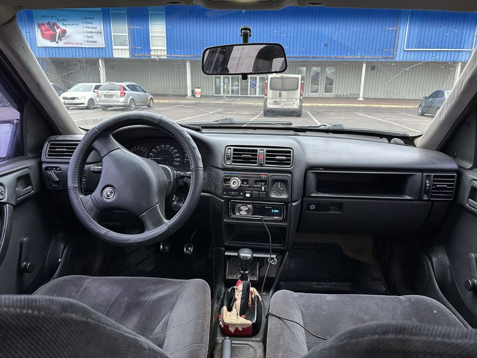 Opel Vectra A 1990 | 2.0 газ/бензин