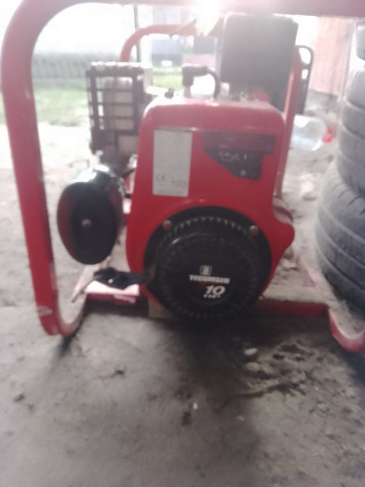 Генератор котушки мідні виробник США заводиться добре,продаж не срочни