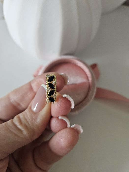 Kolczyki z Czarnymi Cyrkoniami Accessories Dziubeka Vezzi Zapraszam