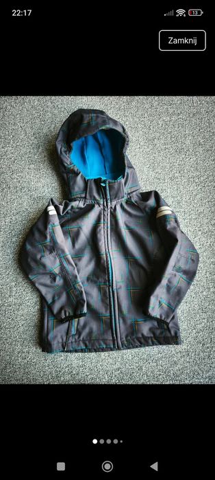 Czarna kurtka Softshell 110 odpinany kaptur odblaski polar przejściowa
