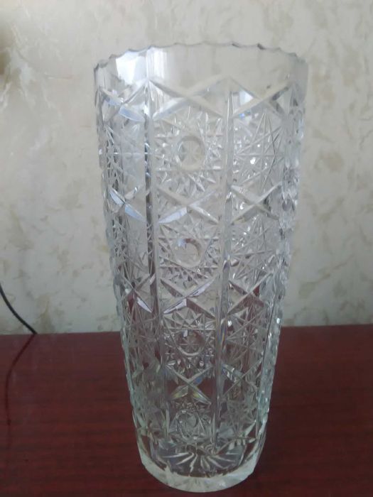 Хрустальная ваза (Чехословакия).