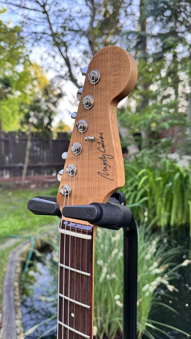 Gitara Majesty Customs Stratocaster