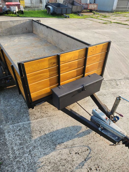 Przyczepka 1 (1300 kg)