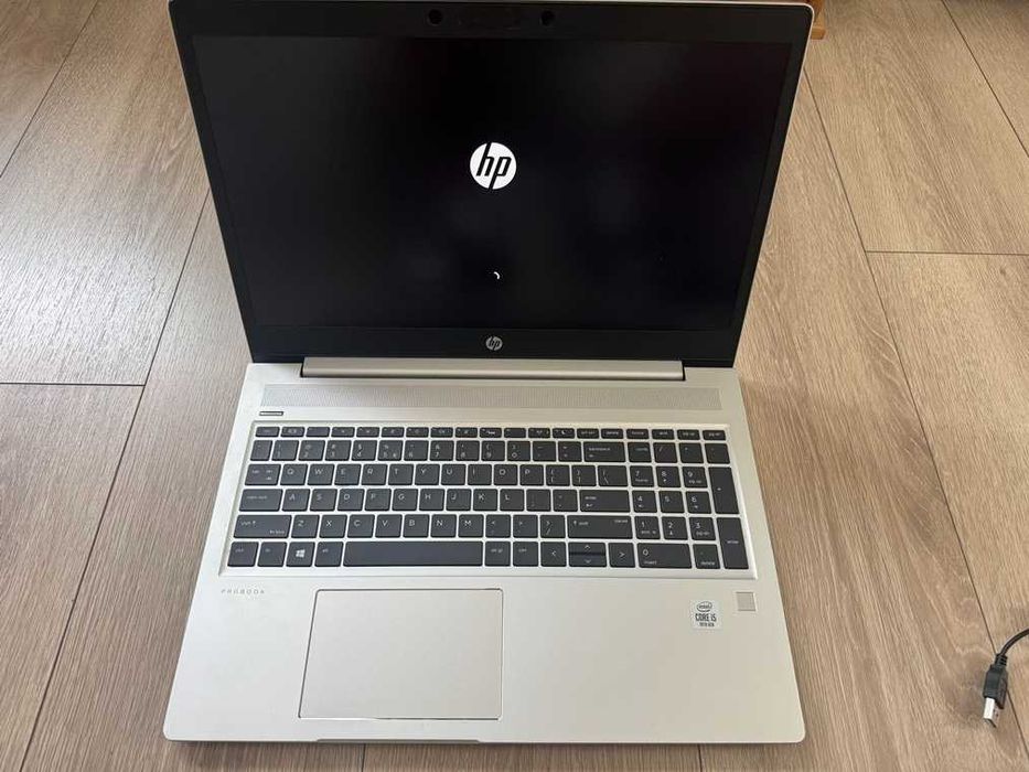 Laptop HP ProBook 450 G7 - i5 10-gen, 8 GB RAM + SSD 240 GB