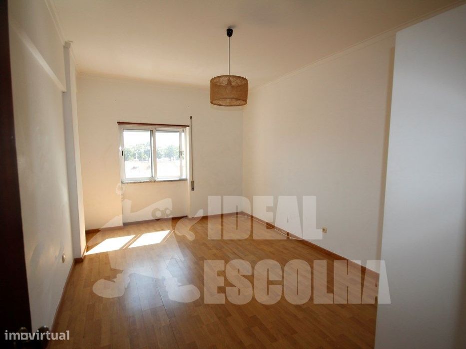 T2 AMORA 275 000€
