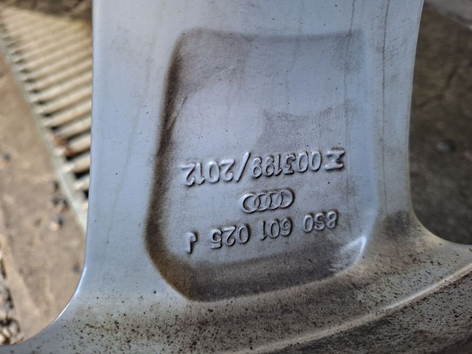 Alufelgi r17 rozstaw 5x112 audi w bardzo dobrym stanie
