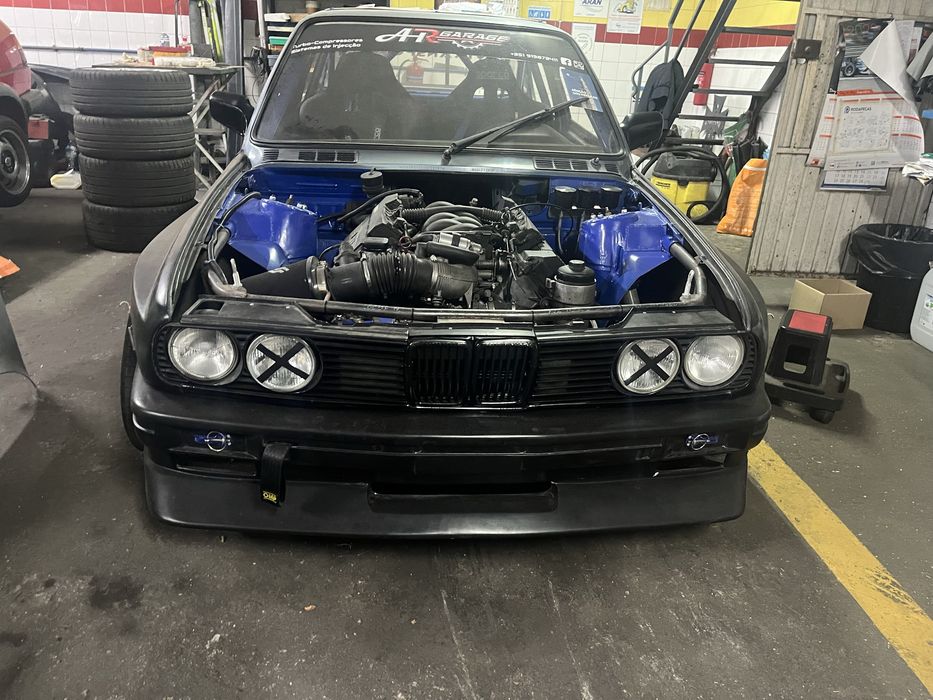 Bmw e30 v8 Drift