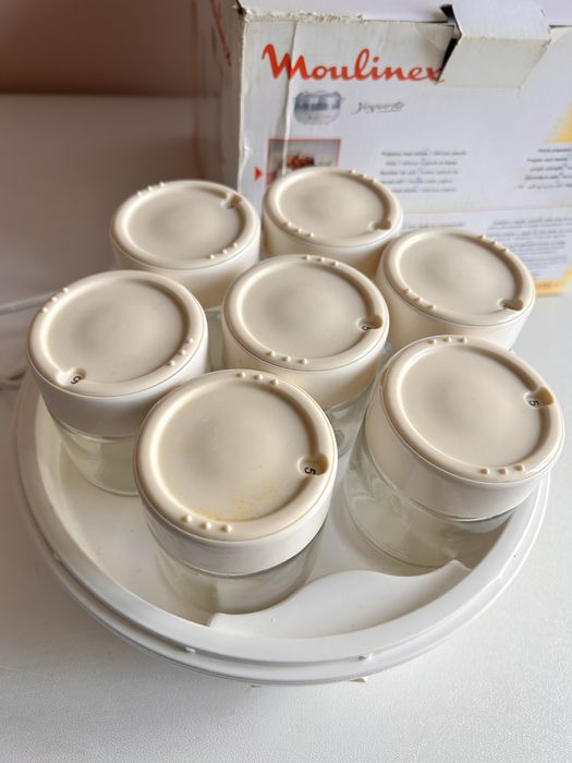 Йогуртниця Moulinex