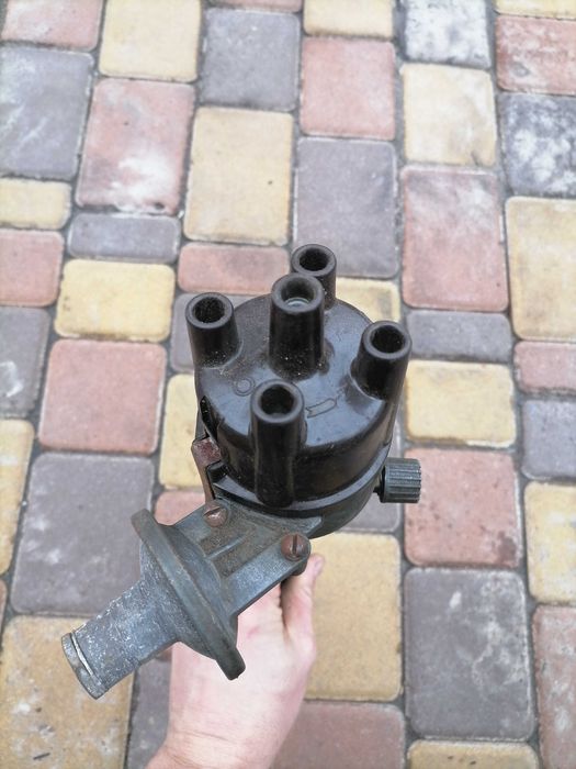 Распределитель зажигания Москвич 408 Р107 новый