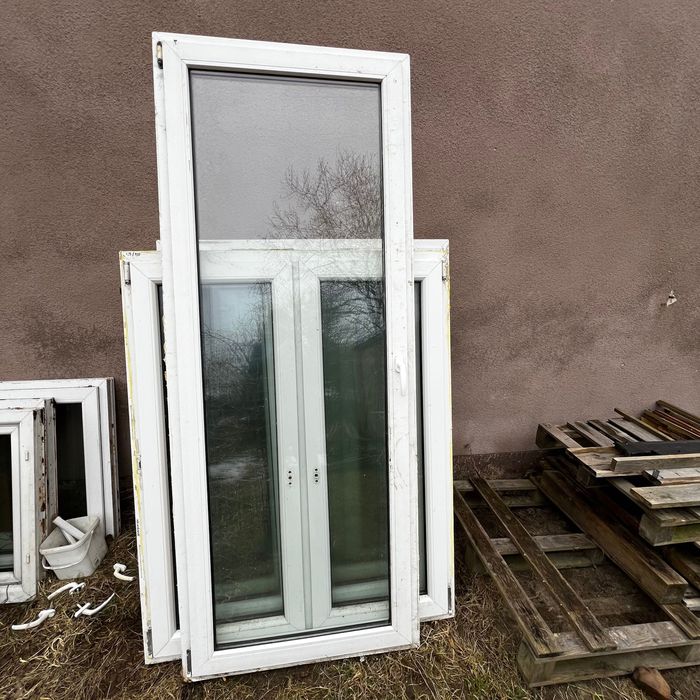 Drzwi balkonowe 87x220 PCV białe