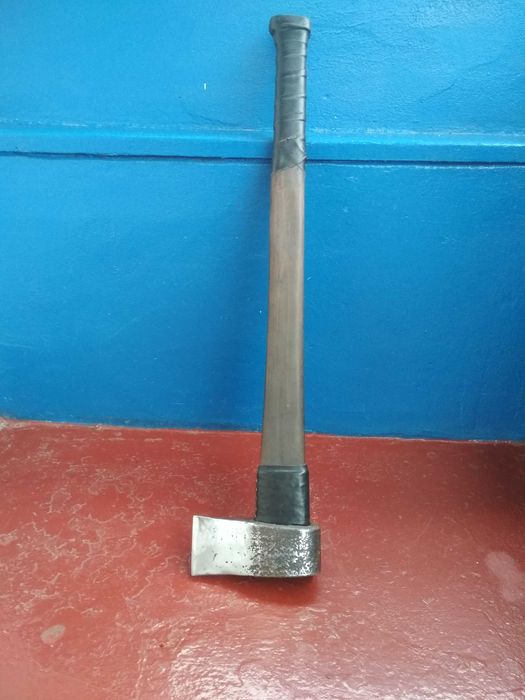 Топор колун - дровокол