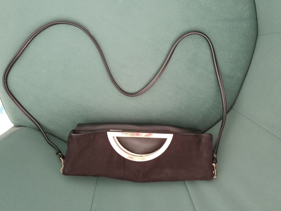 Czarna kopertowa torebka Aldo