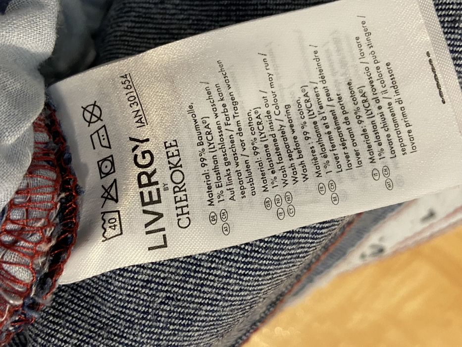 Cherokee 38/34 XXL spodnie jeansy niebieskie przetarcia