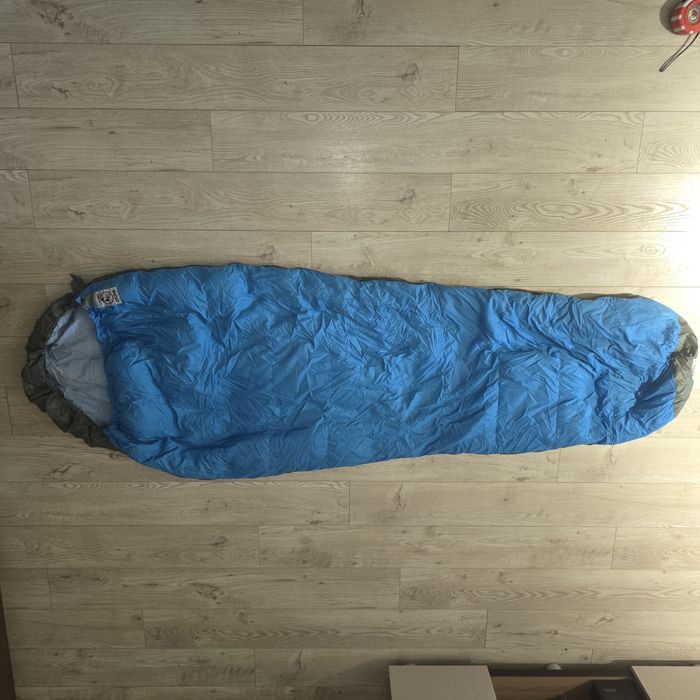 Спальний мішок. Спальный мешок.