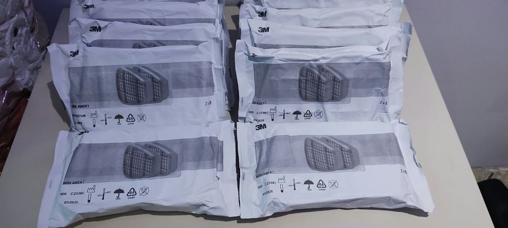 Filtry węglowe 20 kompletów 3M 6059 Orginalne długa data ważności