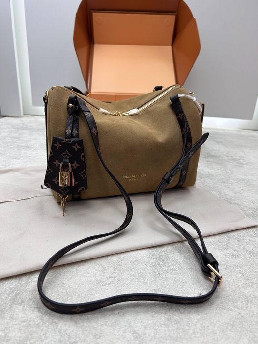 Сумочка в стилі Louis Vuitton Express PM