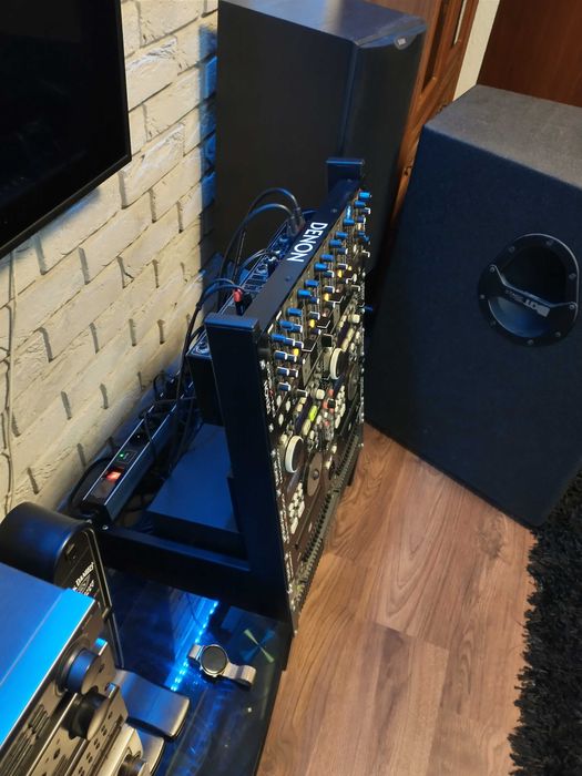 Konsola DJ Denon