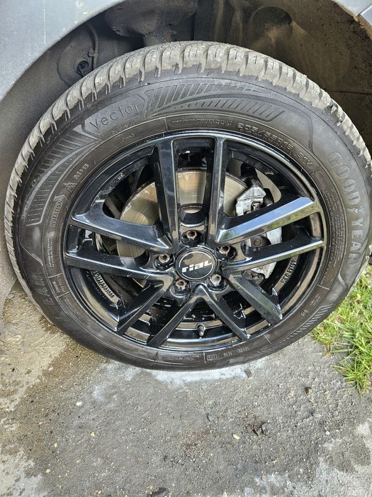 Felgi rial (made in germany) 16 5x112 leon, golf octavia passat,t-roc, yeti,superb, a3 z oponami goodyear