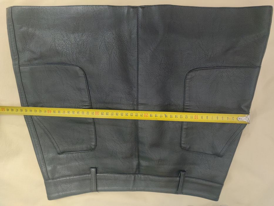 Юбка гарна з єкошкіри