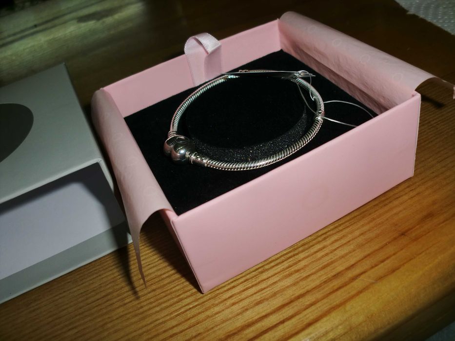 Браслет Pandora новый с биркой,оригинал