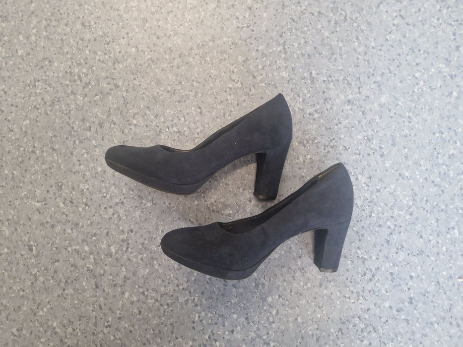 Buty Tamaris. Rozmiar 38