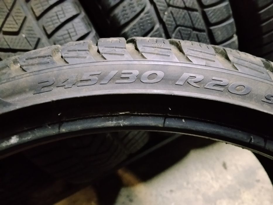 245 30 r20 90W Pirelli SottoZero 3 para zima wymiana