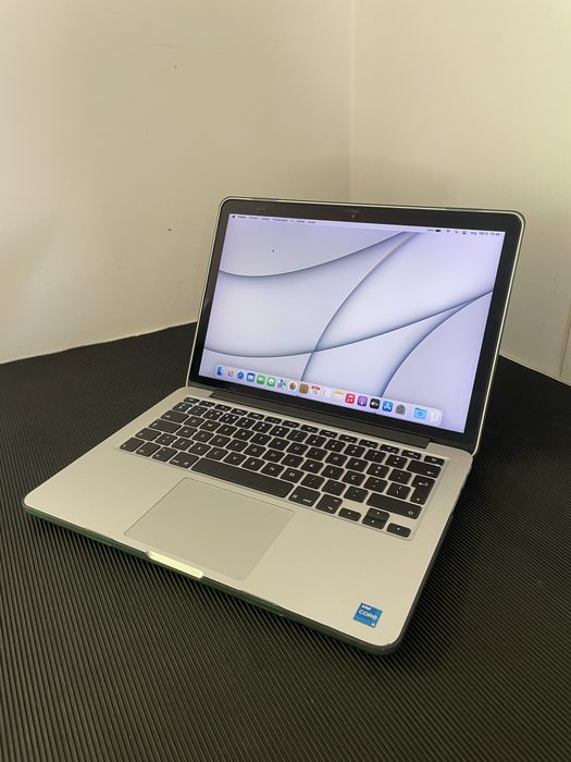 MacBook Pro 13 (Retina, Inicio de 2015)