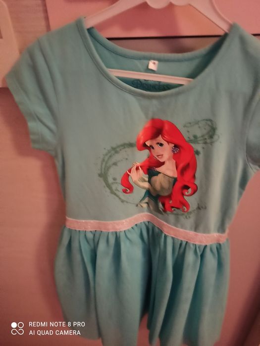 Vestidos tamanho 5- 6 anos.